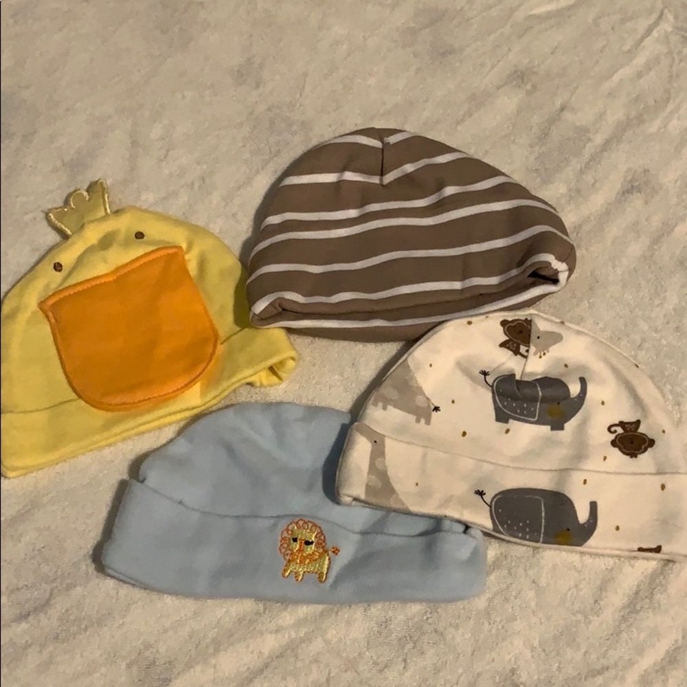 Lot of four newborn hats
